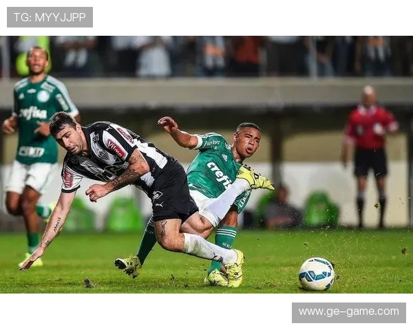 吉马良斯顽强鏖战主场收获关键分数